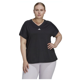 Train Essentials Minimal Branding (Plus Size) - Women's Training T-Shirt