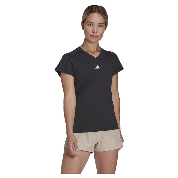 Train Essentials Minimal - Women's Training T-Shirt