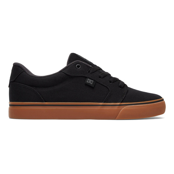 sport chek dc shoes