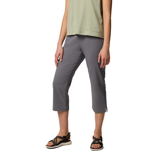 All Seasons - Women's Capri Pants