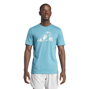 Train Essentials Seasonal Graphic - Men's Training T-Shirt